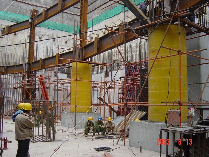 发展建筑圆模板事业应重视的问题