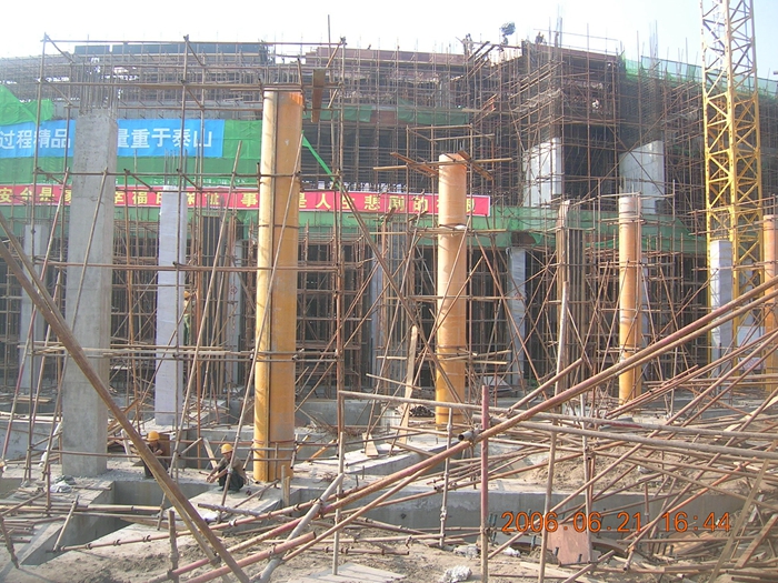 如何提高圆模板的利用周转次数？